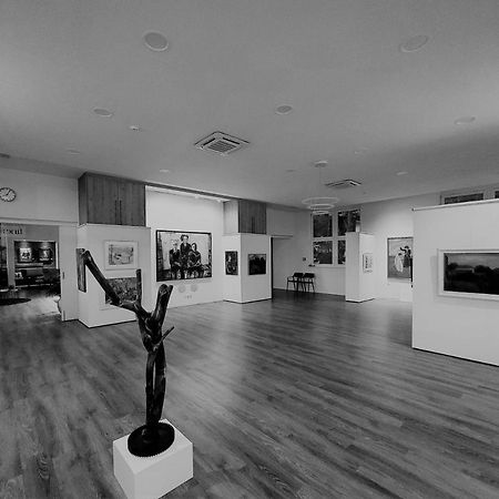 Art & Galerie Hotel Lenz Plauer See Fuenfseen Exteriör bild