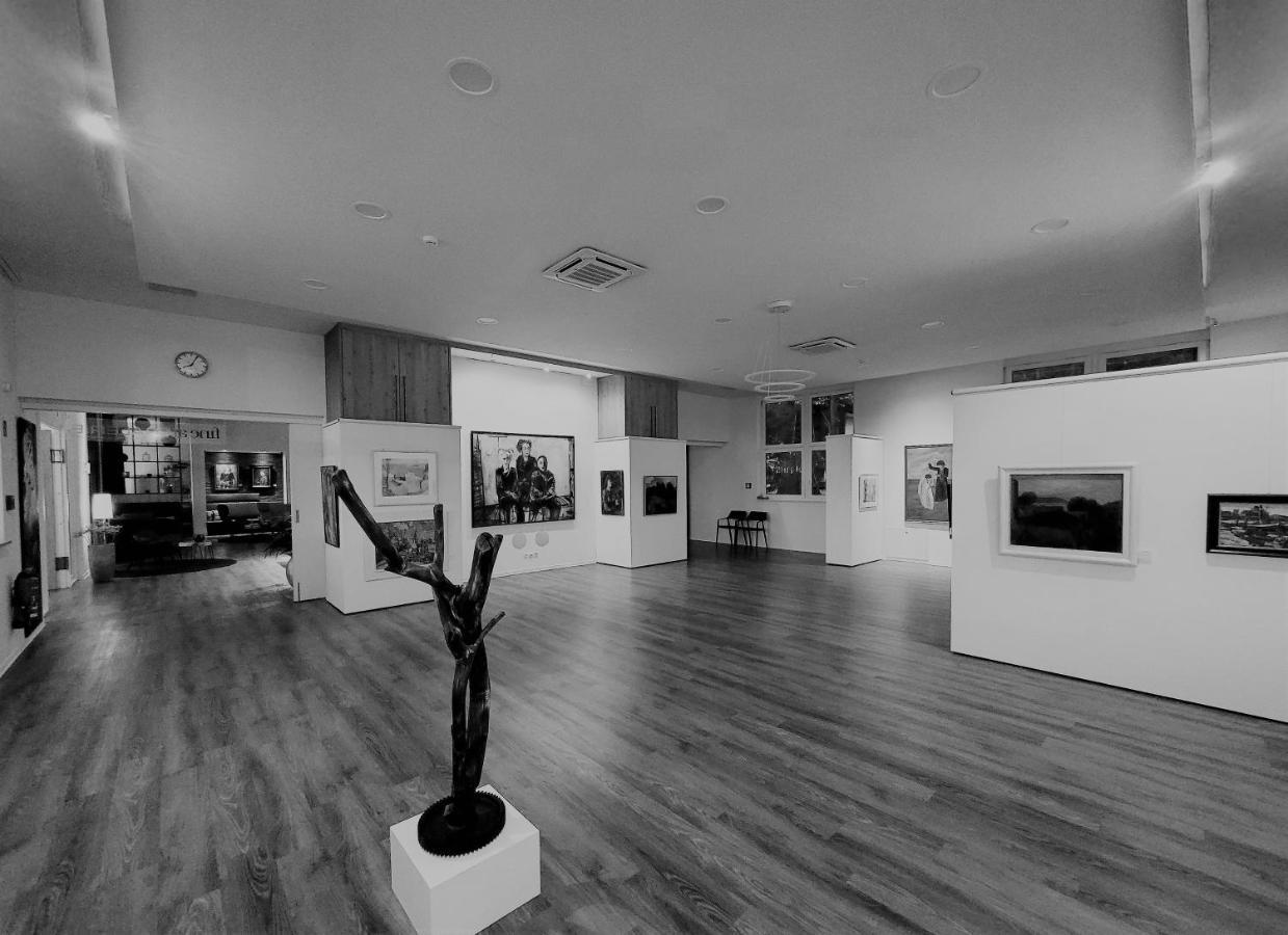 Art & Galerie Hotel Lenz Plauer See Fuenfseen Exteriör bild